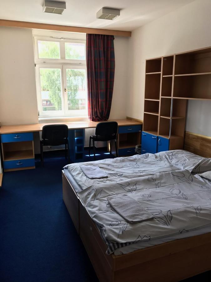 Hostel Masarykova Praag Buitenkant foto